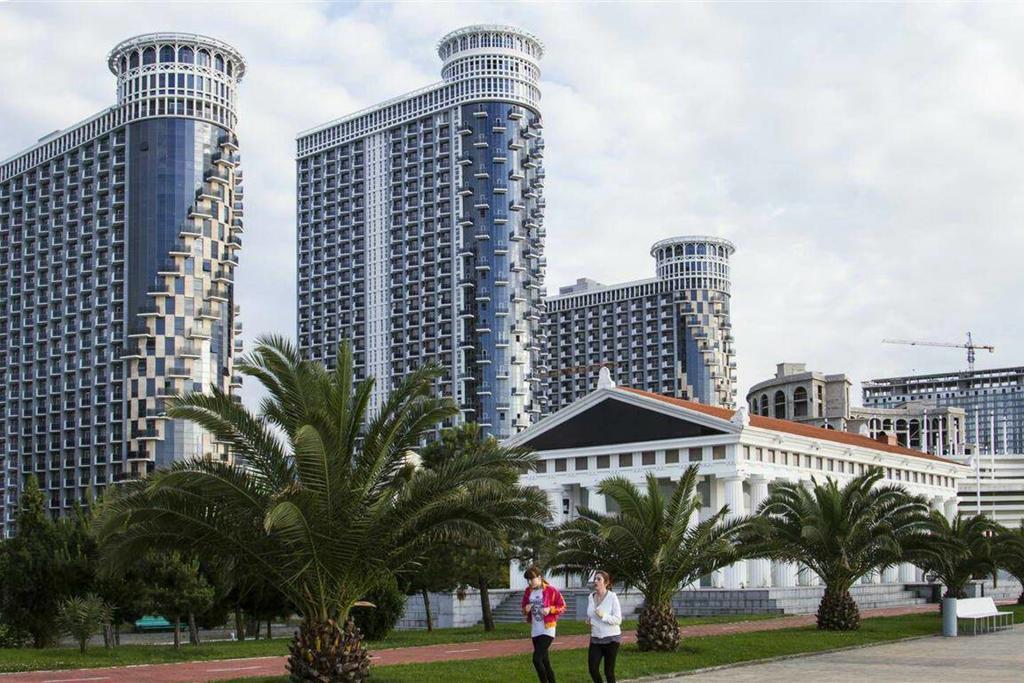 Apartment Orbi Sea Tower David Batumi Exterior foto