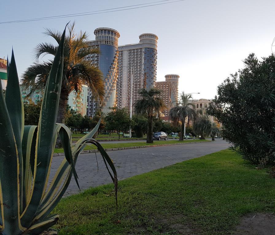Apartment Orbi Sea Tower David Batumi Exterior foto