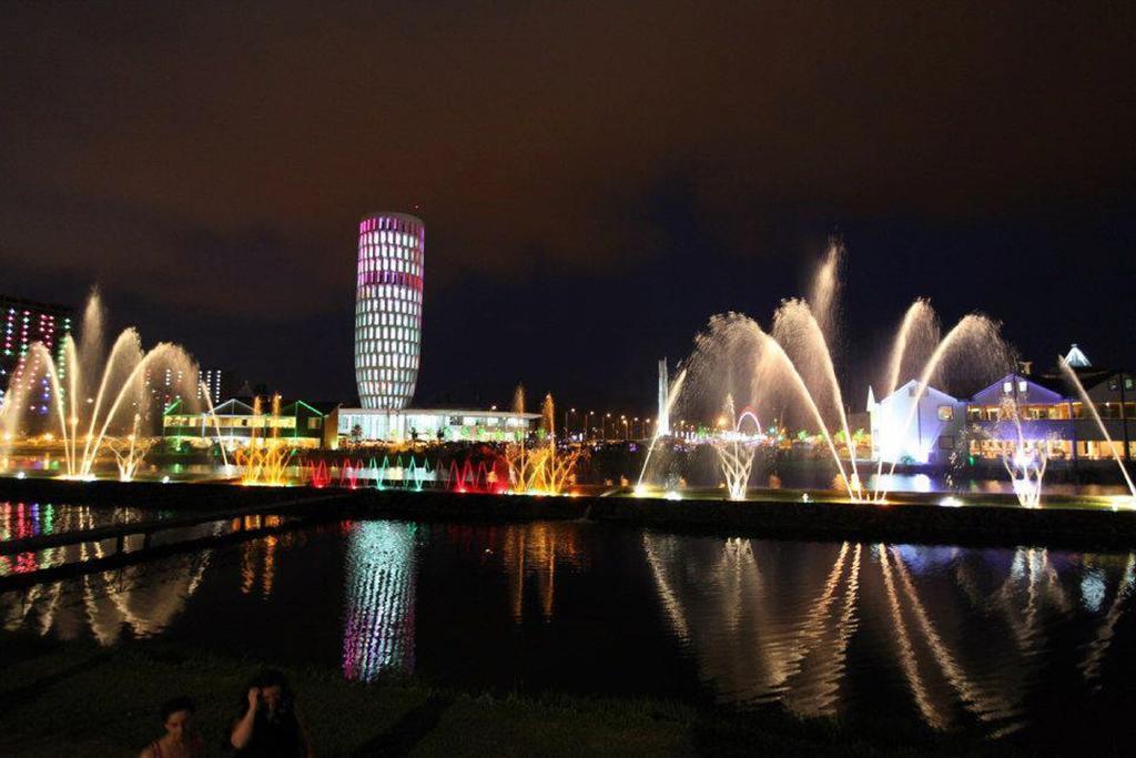 Apartment Orbi Sea Tower David Batumi Exterior foto